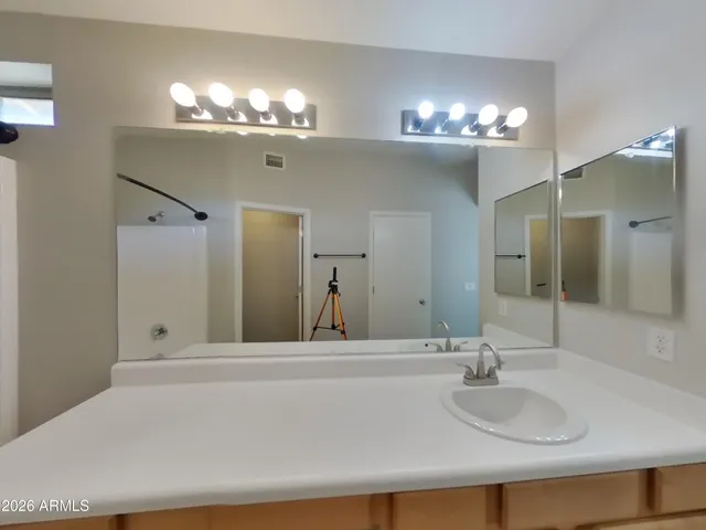 $1,989 | 6341 West Watkins Street, Phoenix, AZ 85043