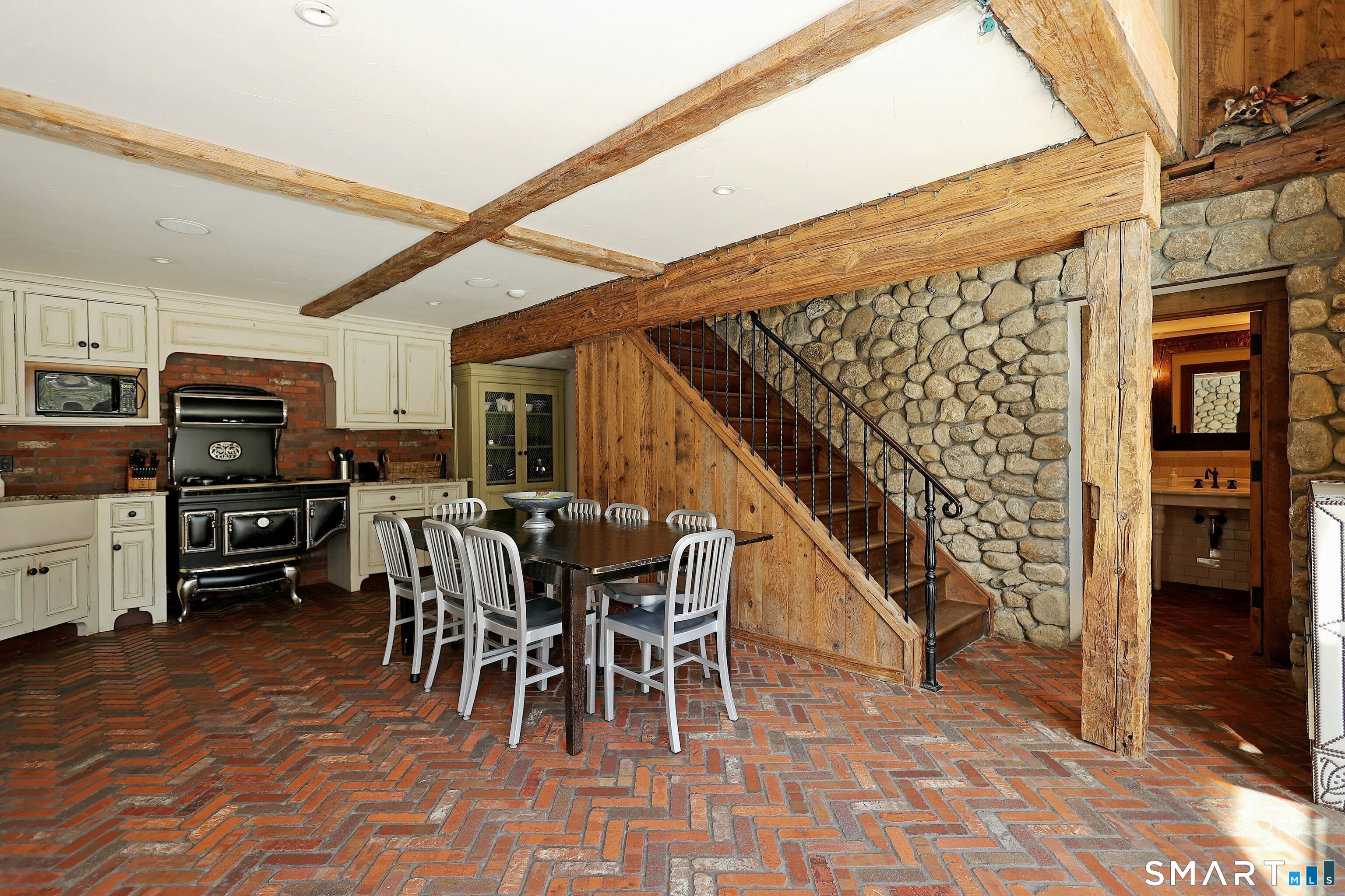 250 Main Street Ridgefield, CT 06877 - Photo 34 of 39