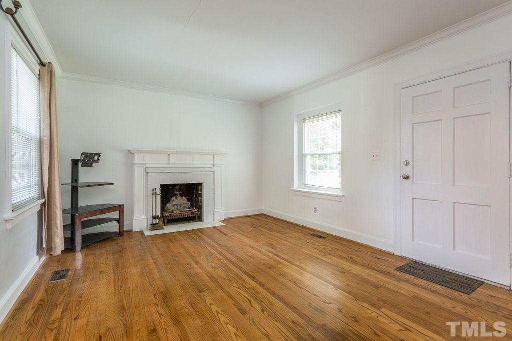 2602 Wayland Drive Raleigh, NC 27608 - Photo 8 of 22 Photo 8