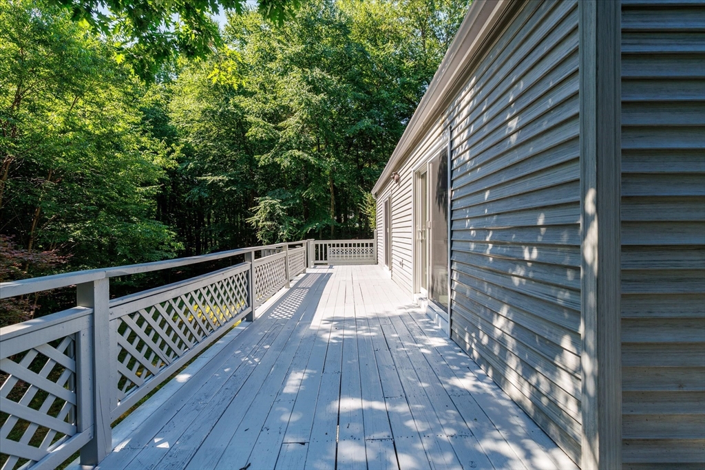 37 Breakneck Road Sturbridge, MA 01566 - Photo 29 of 41