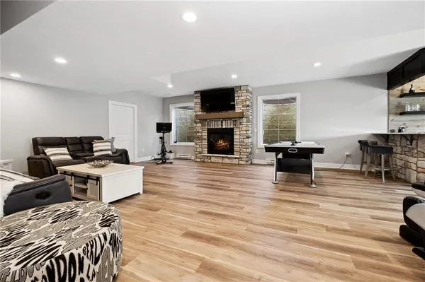 $2,300,000 | 2002 Mallard Lane, Baden, PA 15005