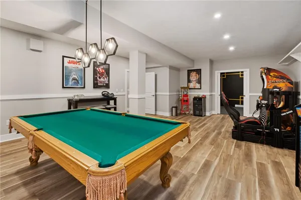 $2,300,000 | 2002 Mallard Lane, Baden, PA 15005