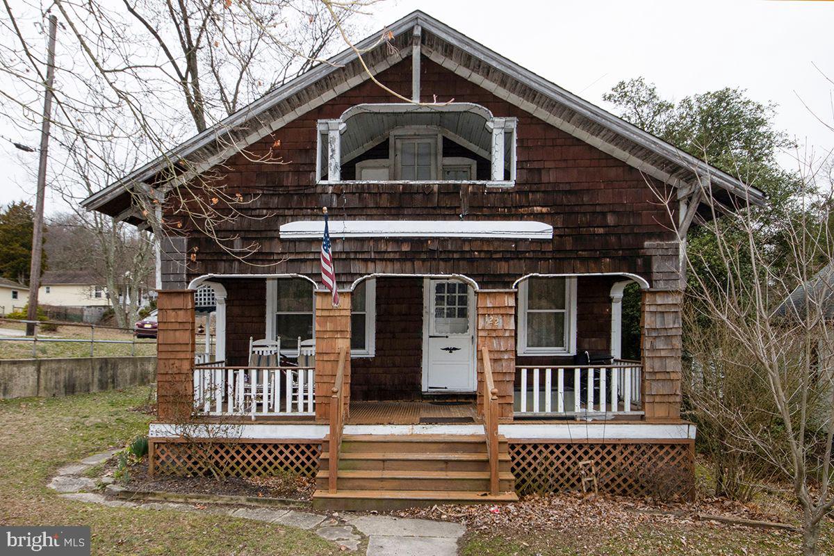 122 Erial Road Clementon, NJ 08021 - Photo 1 of 30 Exterior Front: Front Porch and Balcony