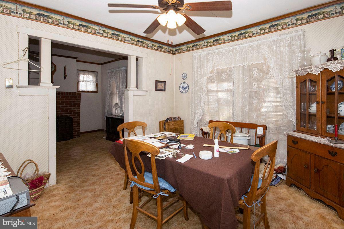 122 Erial Road Clementon, NJ 08021 - Photo 13 of 30 Dining Room