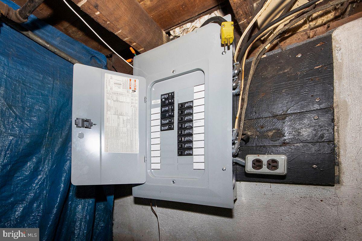 122 Erial Road Clementon, NJ 08021 - Photo 23 of 30 Basement: Upgraded Electric