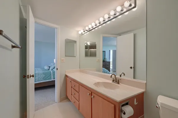 $3,000 | 2800 North Ocean Drive, Unit A4A, Singer Island, FL 33404