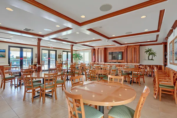 $3,000 | 2800 North Ocean Drive, Unit A4A, Singer Island, FL 33404