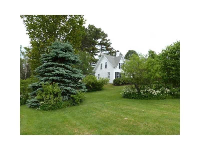 33 Fir Hollow Road Pemaquid, ME 04558 - Photo 15 of 35 Yard/Garden.