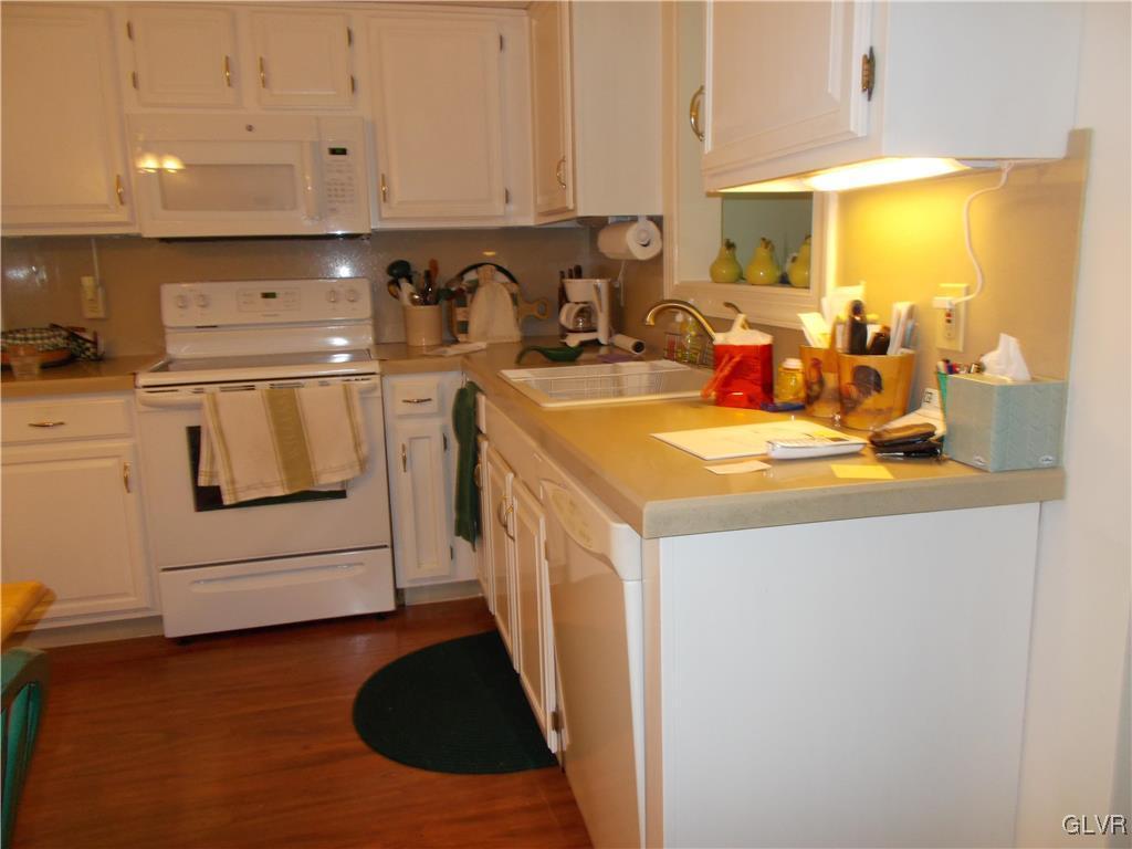 1201 Butztown Road, Unit 16 Bethlehem, PA 18017 - Photo 4 of 11 a utility room with dryer and washer