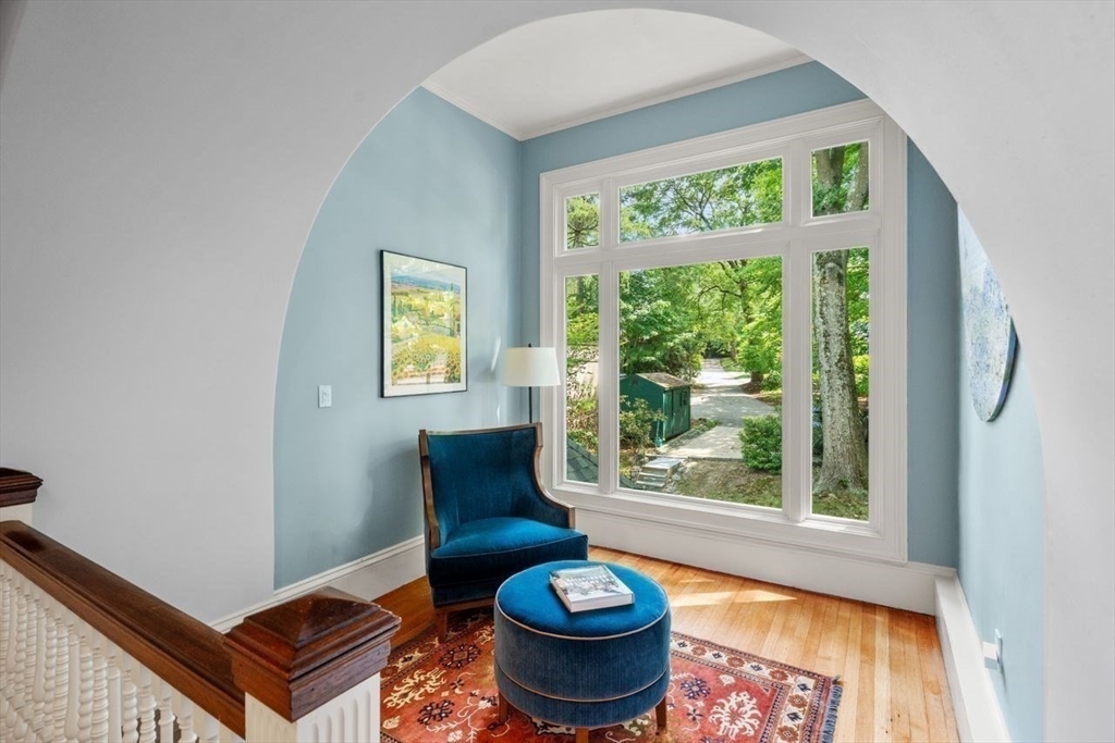 292 Clinton Road Brookline, MA 02445 - Photo 16 of 26 Gallery Image 16