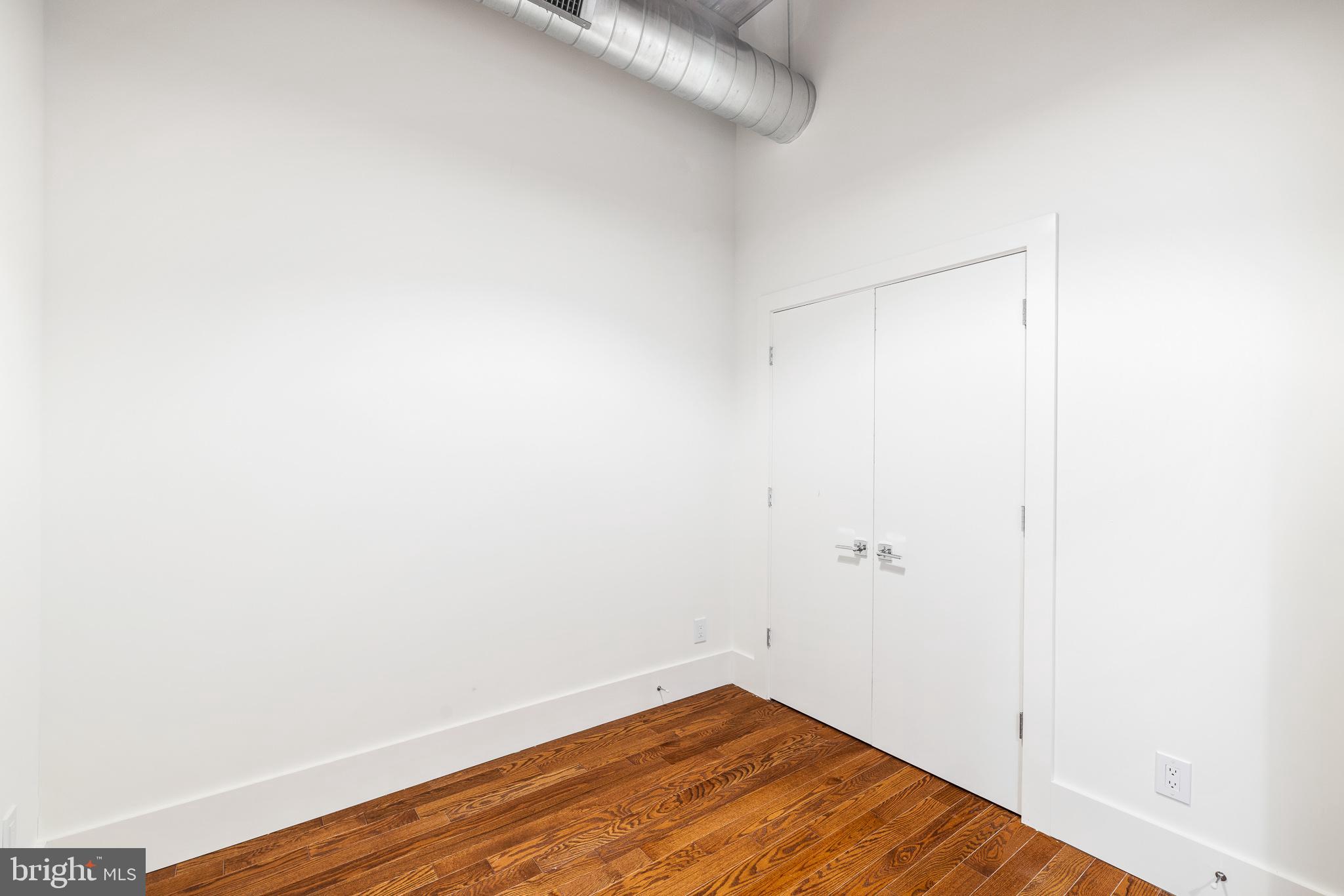 1801 North Howard Street, Unit 3 Philadelphia, PA 19122 - Photo 22 of 29