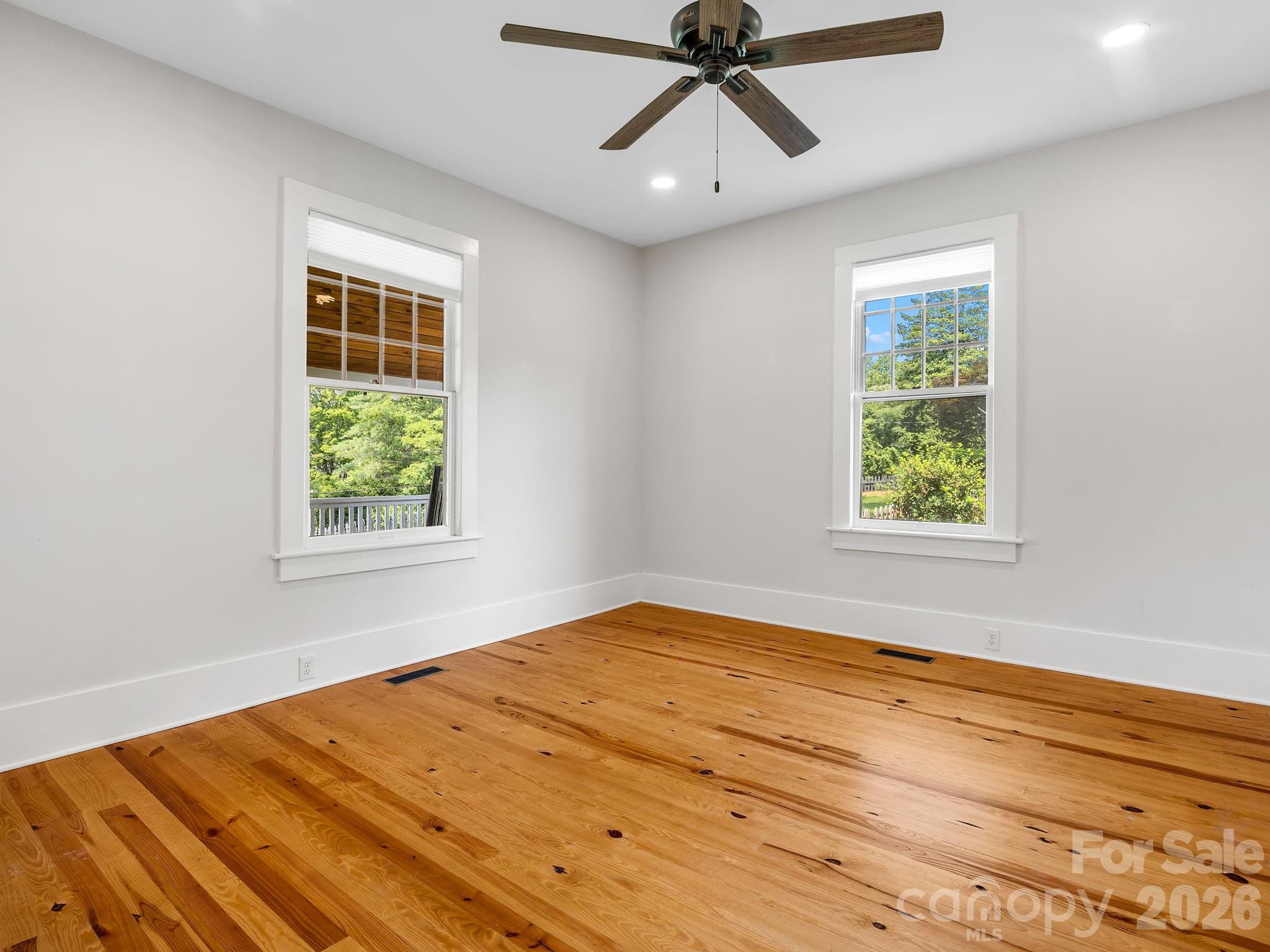 143 Broadway Tryon, NC 28782 - Photo 21 of 35