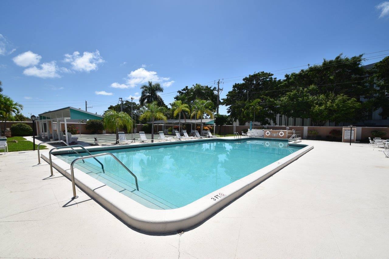 400 Northeast 20th Street, Unit B106 Boca Raton, FL 33431 - Photo 34 of 38 DSC_3940