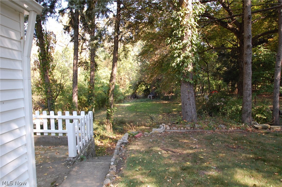 805 South Green Road Cleveland, OH 44121 - Photo 17 of 17