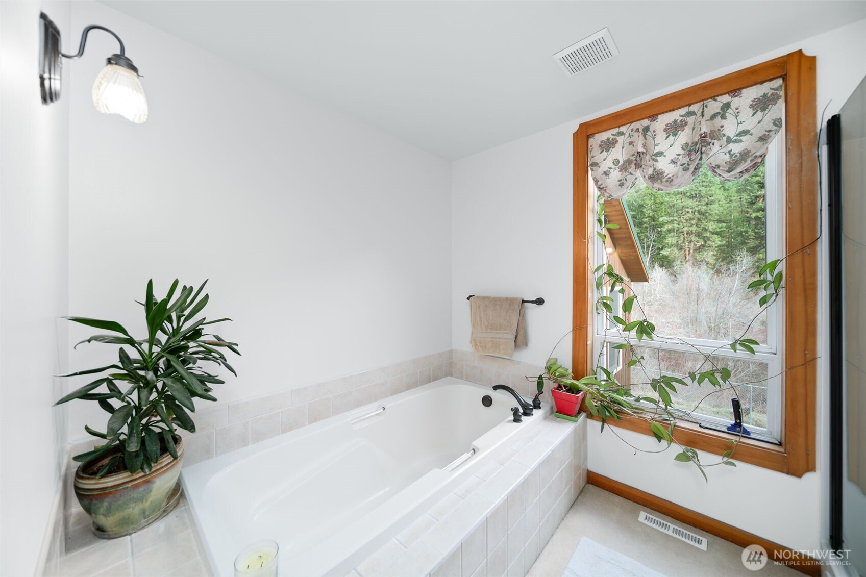 5085 Crum Canyon Road Entiat, WA 98822 - Photo 23 of 40 Gallery Image 23