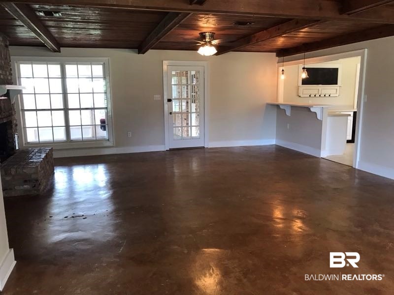 302 West Fern Avenue Foley, AL 36535 - Photo 5 of 29