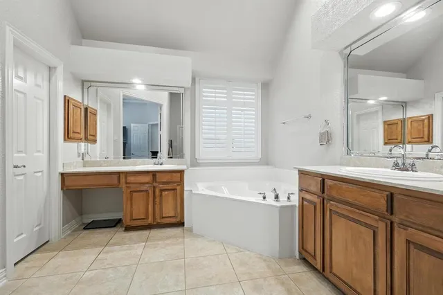 $599,000 | 1620 Terrace Drive, Lantana, TX 76226