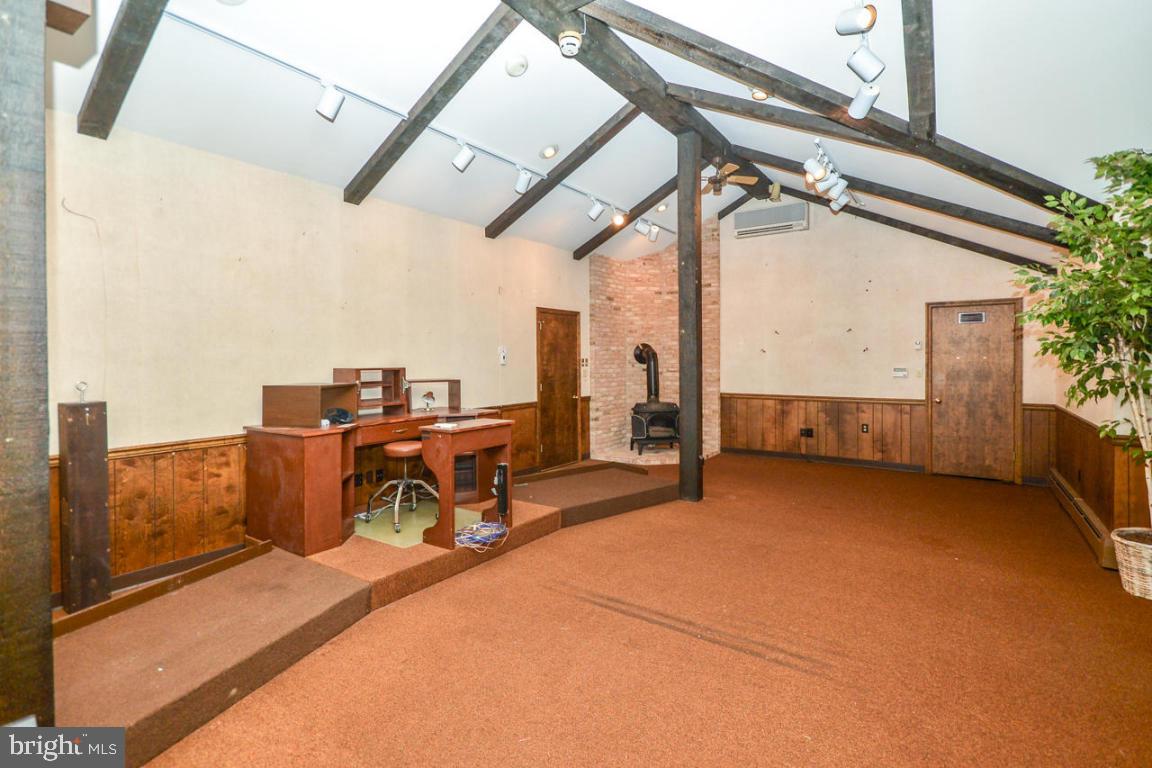 131 North Reamstown Road Stevens, PA 17578 - Photo 10 of 36 Gallery Image 10