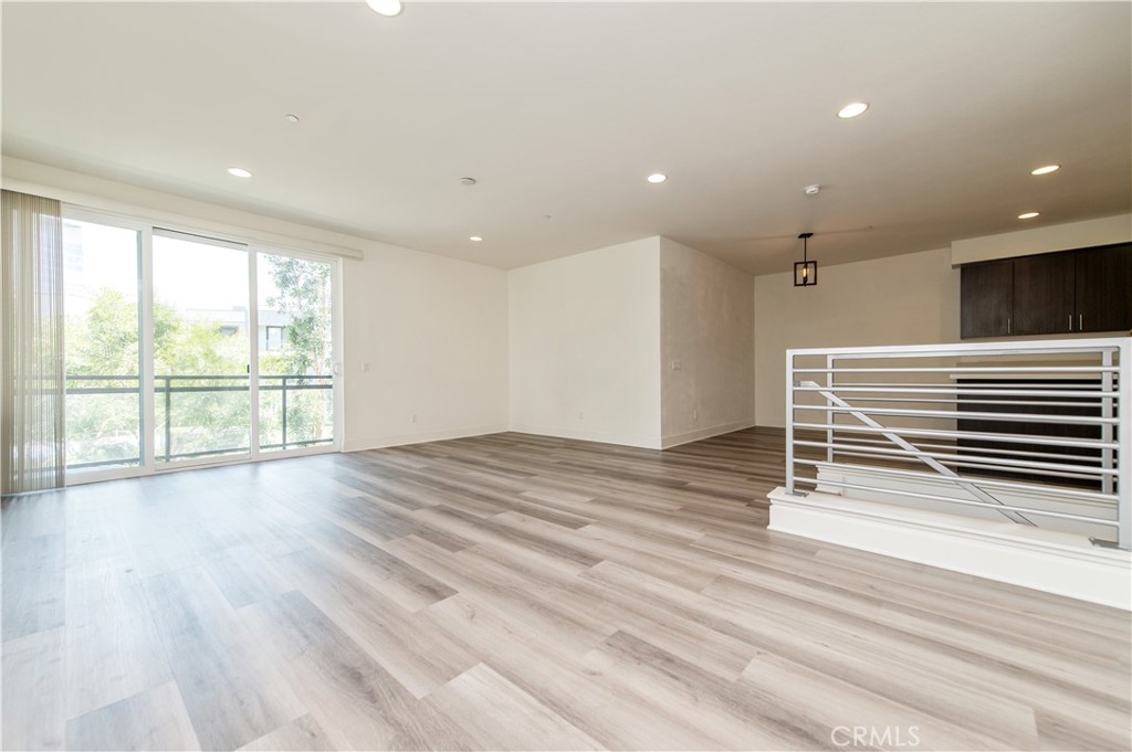 120 Rockefeller Irvine, CA 92612 - Photo 10 of 29 Gallery Image 10