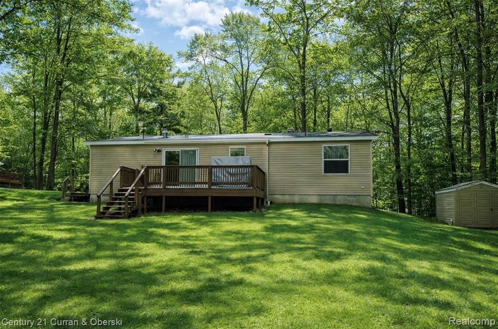8135 Hillcrest Road Roscommon, MI 48653 - Photo 3 of 23