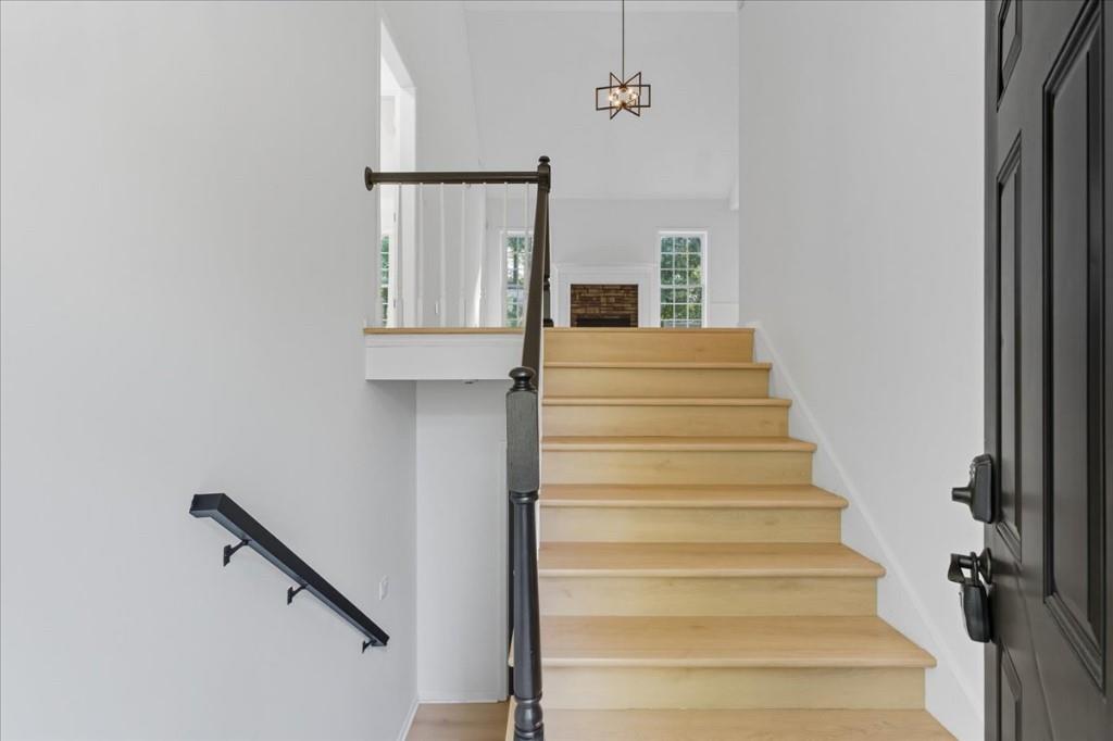 424 South Pine Hill Road Griffin, GA 30224 - Photo 3 of 48