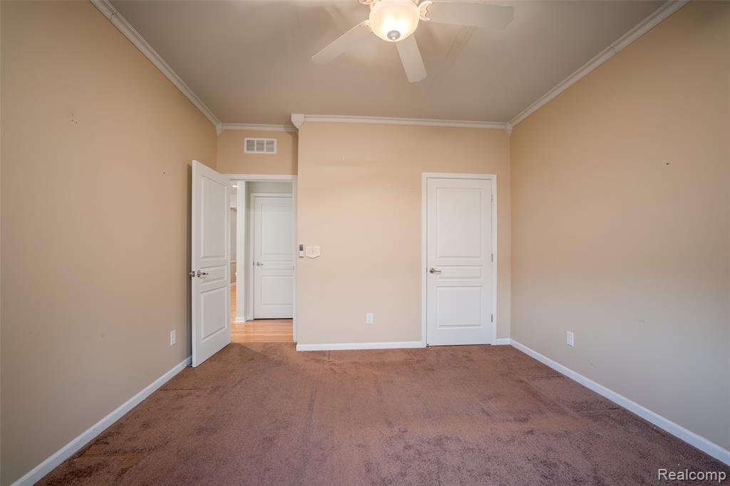 292 Bryce Court Howell, MI 48843 - Photo 15 of 34
