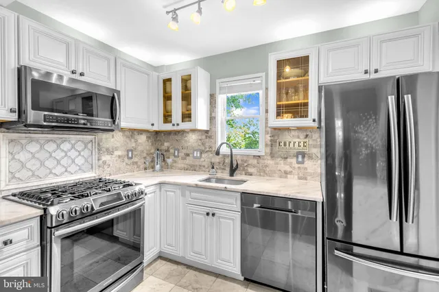 $679,900 | 3429 Highwood Drive Southeast, Washington, DC 20020