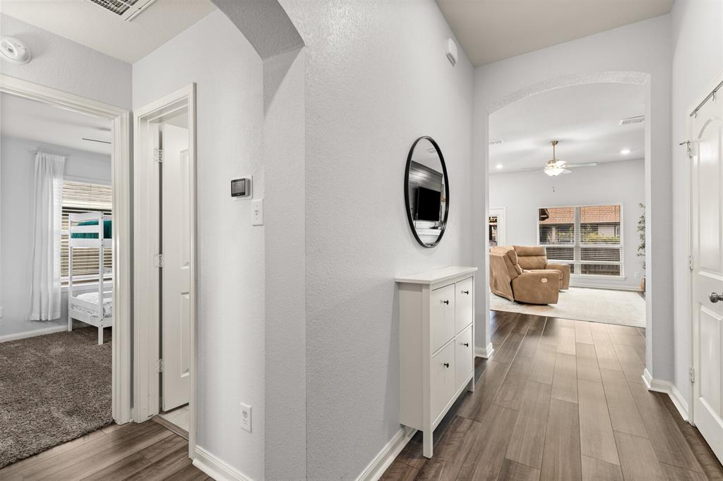 10237 Omni Drive Waco, TX 76708 - Photo 17 of 40