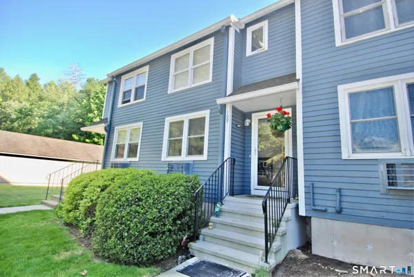 $329,888 | 109 Greens Loop, Unit 109, Cheshire, CT 06410