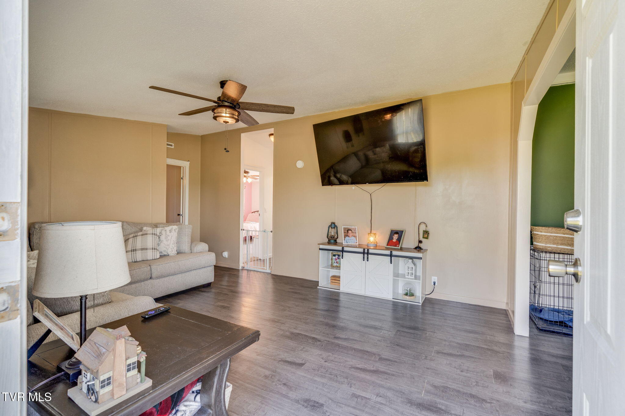 104 Bacon Road Rogersville, TN 37857 - Photo 4 of 36 004