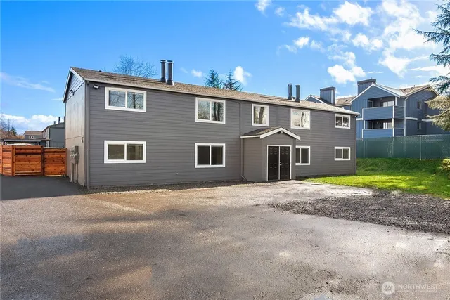 $1,525 | 820 75th Street East, Unit C, Tacoma, WA 98404