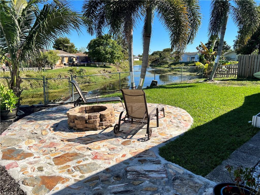 22544 Southwest 66th Avenue Boca Raton, FL 33428 - Photo 2 of 16 Photo 2
