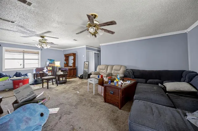 $219,000 | 801 North Main Street, Dodd City, TX 75438