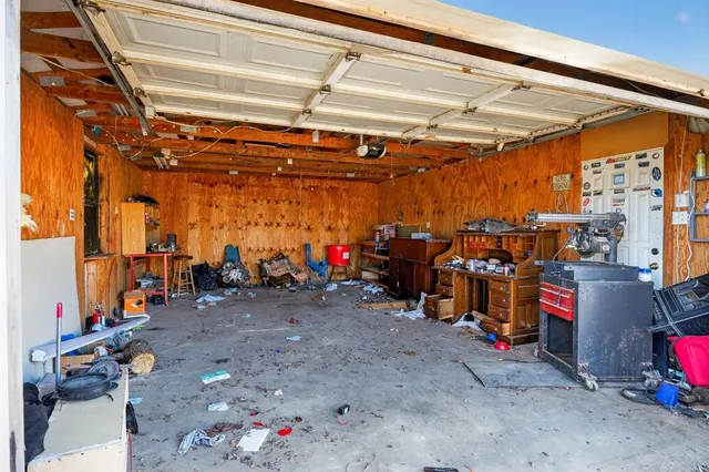 $219,000 | 801 North Main Street, Dodd City, TX 75438