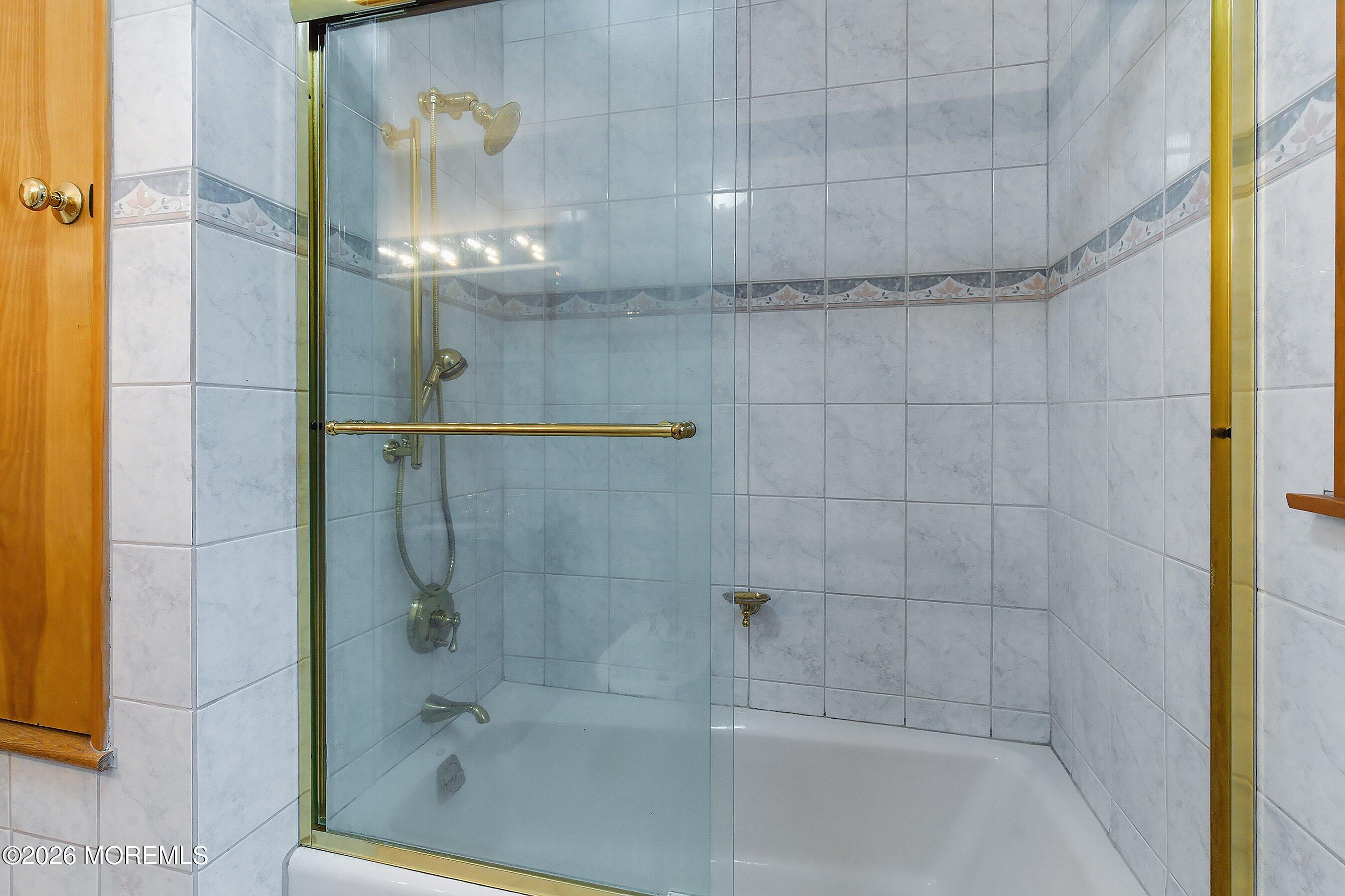 134 Village Way Brick, NJ 08724 - Photo 21 of 47 Upstairs hall bath