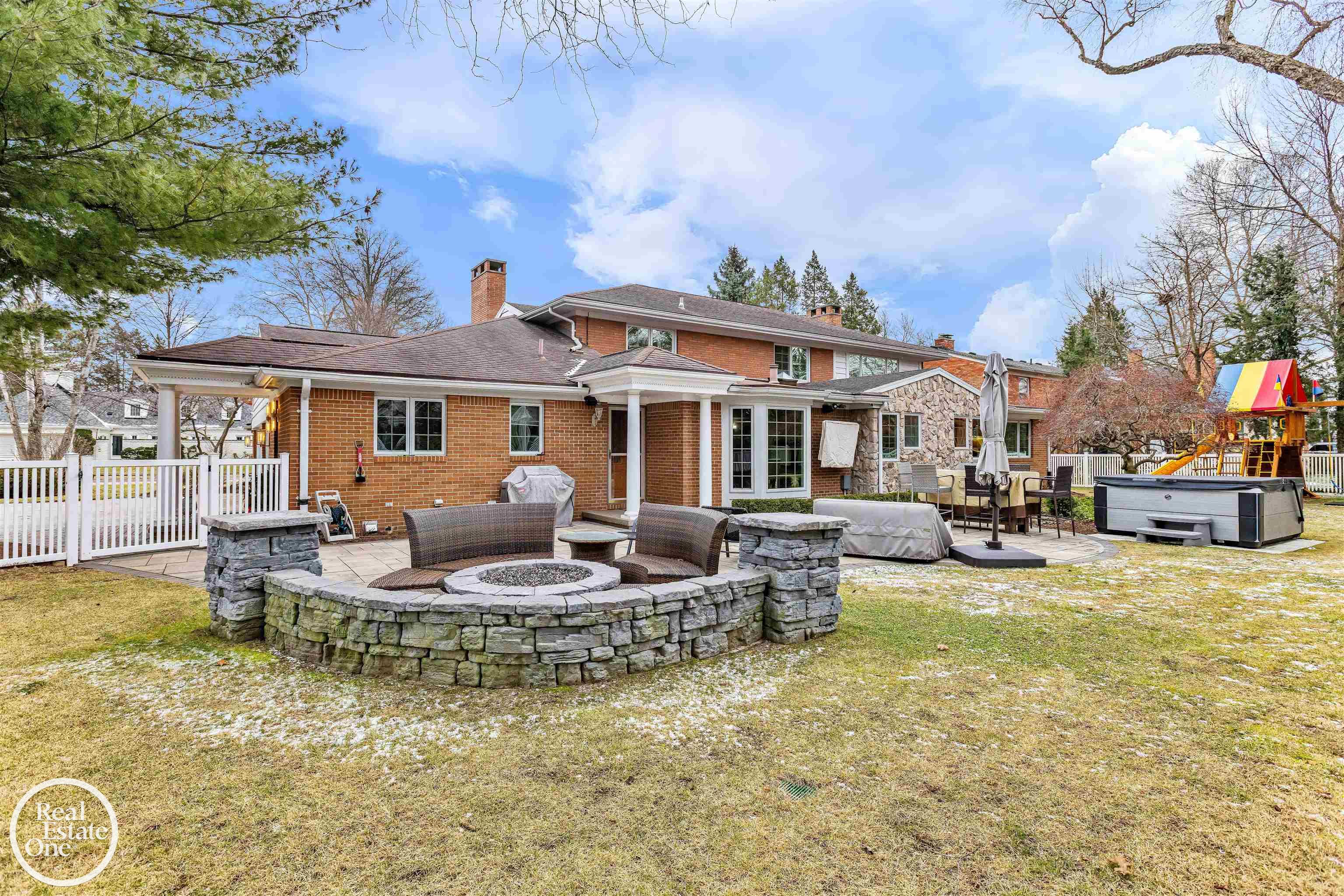 535 Ballantyne Road Grosse Pointe Shores, MI 48236 - Photo 66 of 89