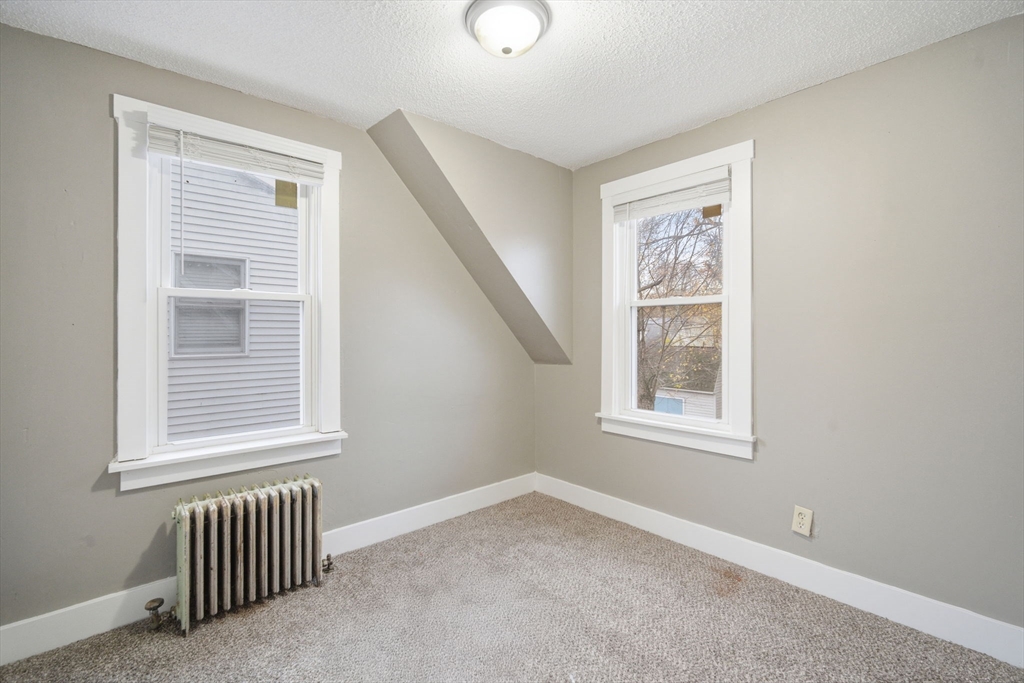 103 Ontario Street Springfield, MA 01104 - Photo 11 of 22 Gallery Image 11