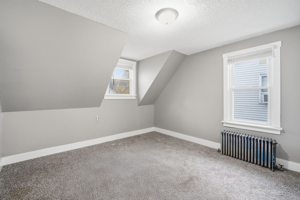 103 Ontario Street Springfield, MA 01104 - Photo 9 of 22 Gallery Image 9