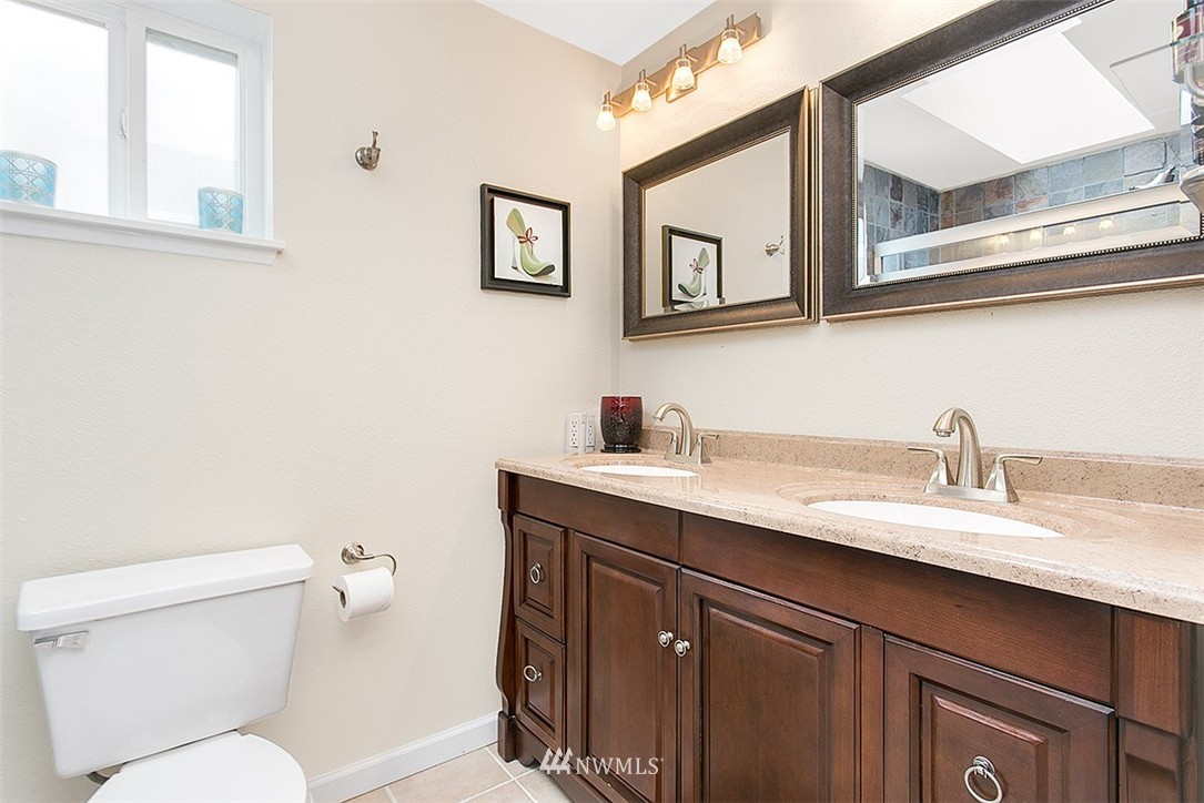 1605 172nd Street Southeast Bothell, WA 98012 - Photo 13 of 20