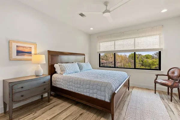 $1,210,000 | 1232 Overlook Court, Whitney, TX 76692