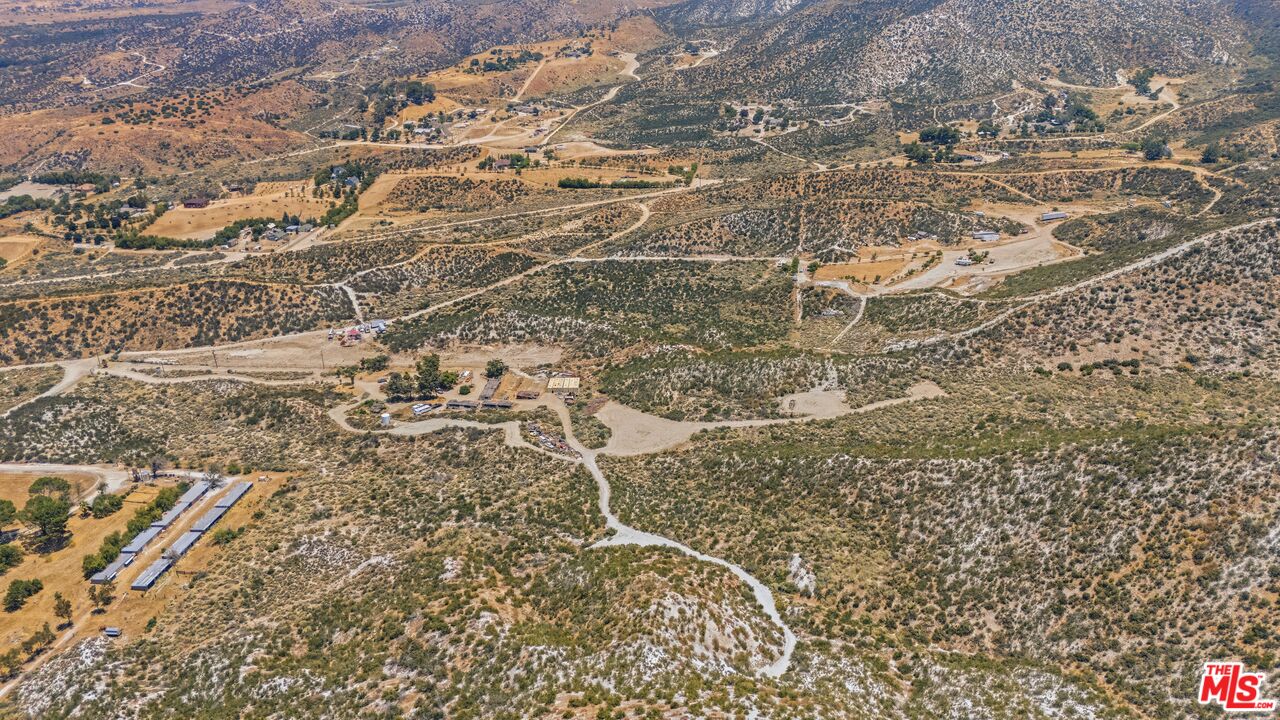 5030 Maryhill Road West Acton, CA 93510 - Photo 27 of 55