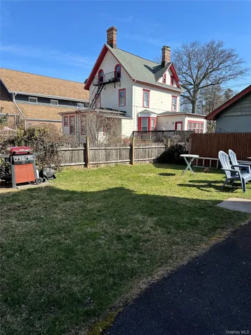 $1,700 | 54 4th Avenue, Unit 4, Nyack, NY 10960