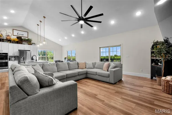 $625,000 | 1006 Saddlebrooke Ridge, Jackson, MO 63755