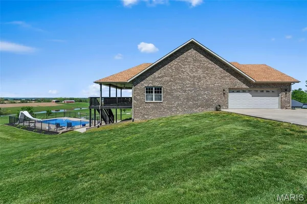$625,000 | 1006 Saddlebrooke Ridge, Jackson, MO 63755