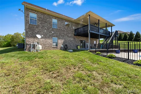 $625,000 | 1006 Saddlebrooke Ridge, Jackson, MO 63755
