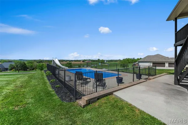$625,000 | 1006 Saddlebrooke Ridge, Jackson, MO 63755