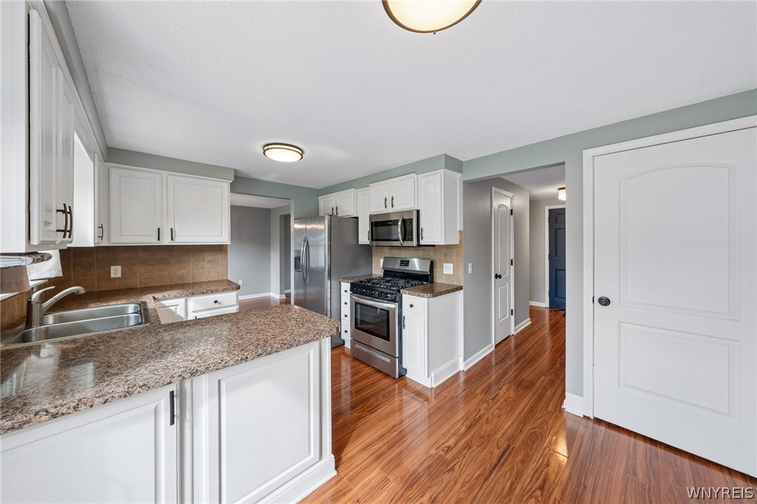 101 Hillpine Road Cheektowaga, NY 14227 - Photo 14 of 44
