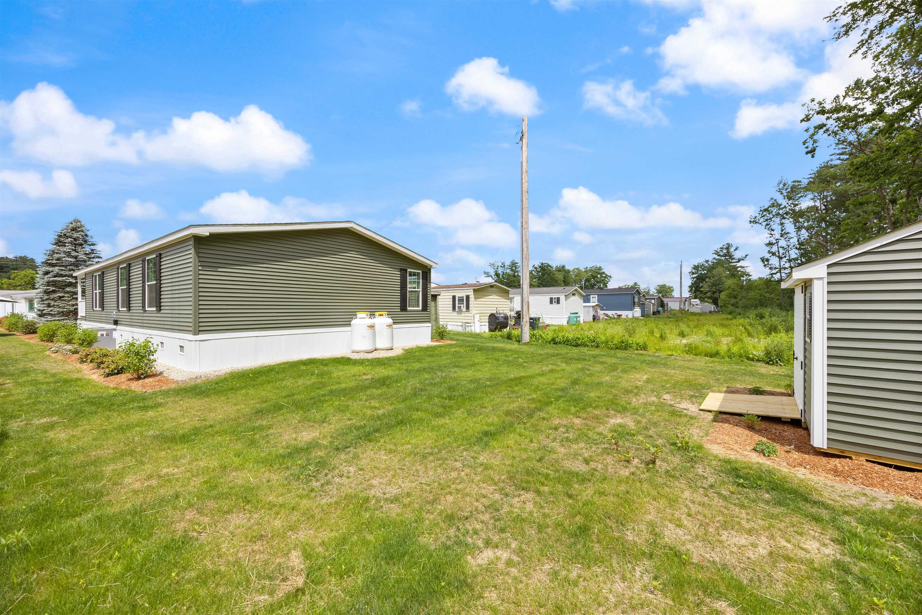 29 Lowell Road, Unit 43 Salem, NH 03079 - Photo 24 of 26