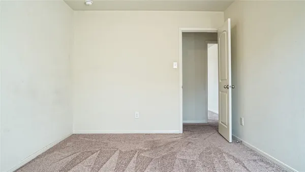 $2,300 | 10510 Pine Landing Drive, Houston, TX 77088