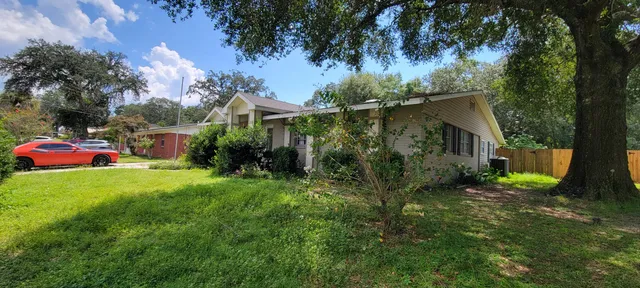 $275,000 | 202 22nd Street, Niceville, FL 32578